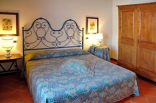 Hotel Monteriggioni Отель Монтериджиони