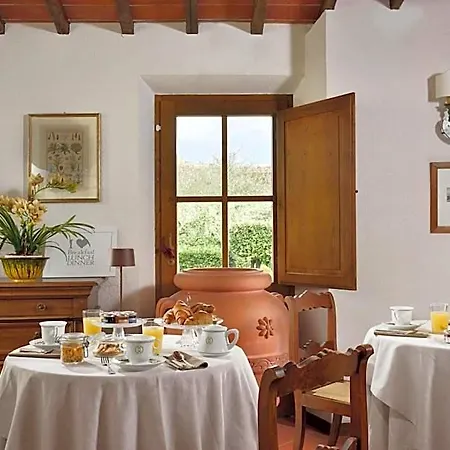 فندق Hotel Monteriggioni 4*