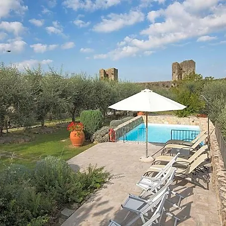 Hotel Monteriggioni
