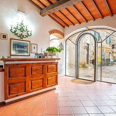 Hotel Monteriggioni فندق