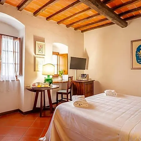 Hotel Monteriggioni 4*