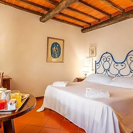 Hotel Monteriggioni 4* مونتيريجيوني