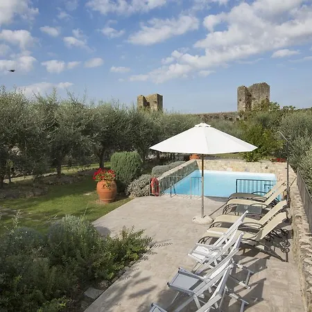 Hotel Romantik Monteriggioni