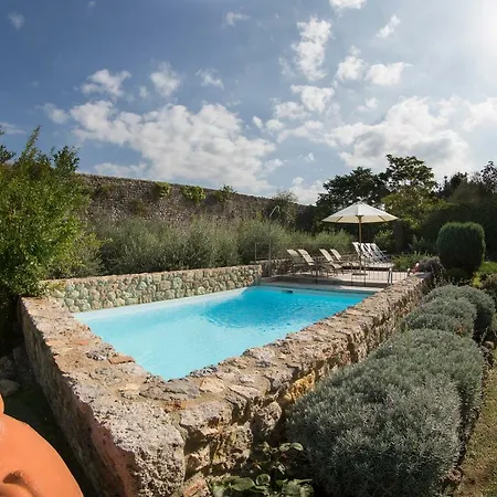 Hotel Monteriggioni 4* モンテリッジョーニ