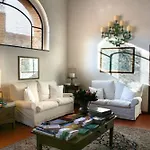 Hotel Monteriggioni 몬테리지오니